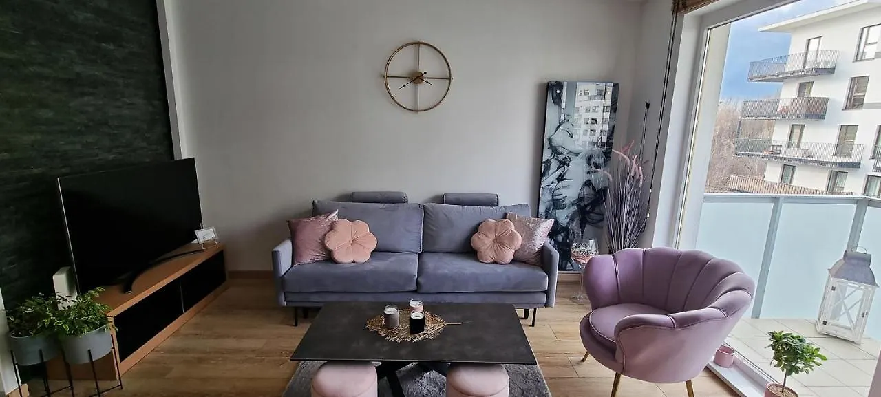 Seashell House Apartment Warsaw